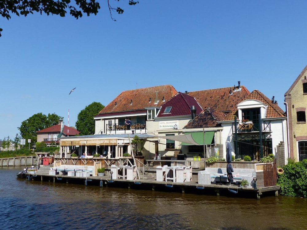hotel de stadsherberg