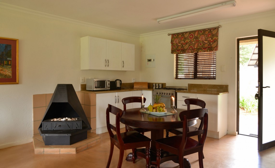 Walkersons Hotel & Spa,Dullstroom>>Belfast,5 star