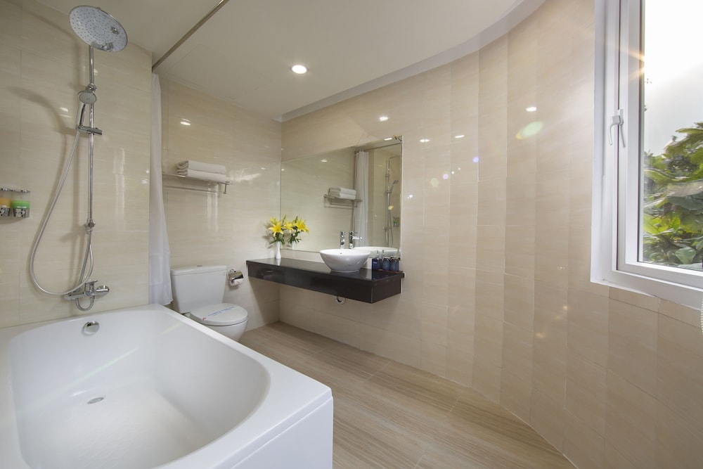 hanoi royal palace hotel 2