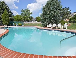 days inn by wyndham colorado springs garden of the gods