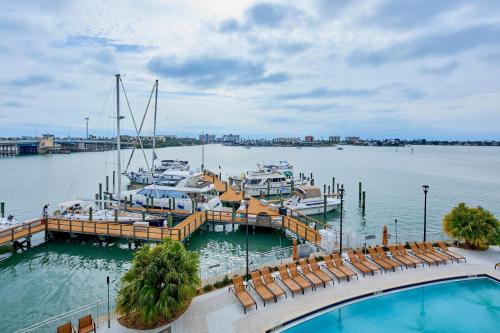 courtyard st petersburg clearwater madeira beach