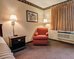 econo lodge inn and suites