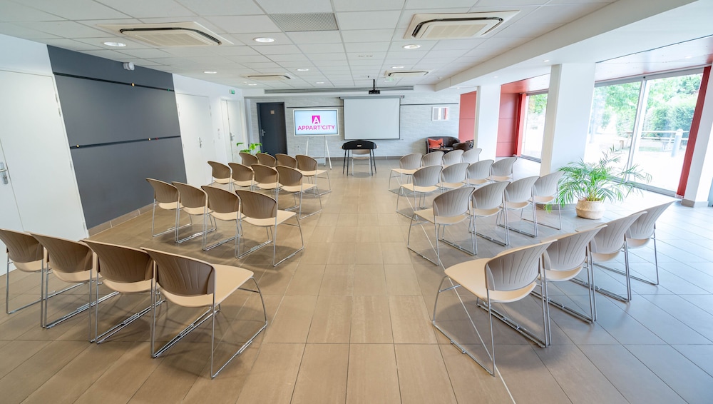 appartcity confort toulouse aeroport cornebarrieu