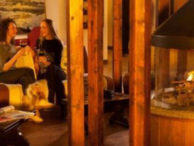 hotel alaska cortina