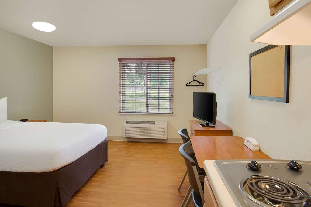 woodspring suites louisville southeast