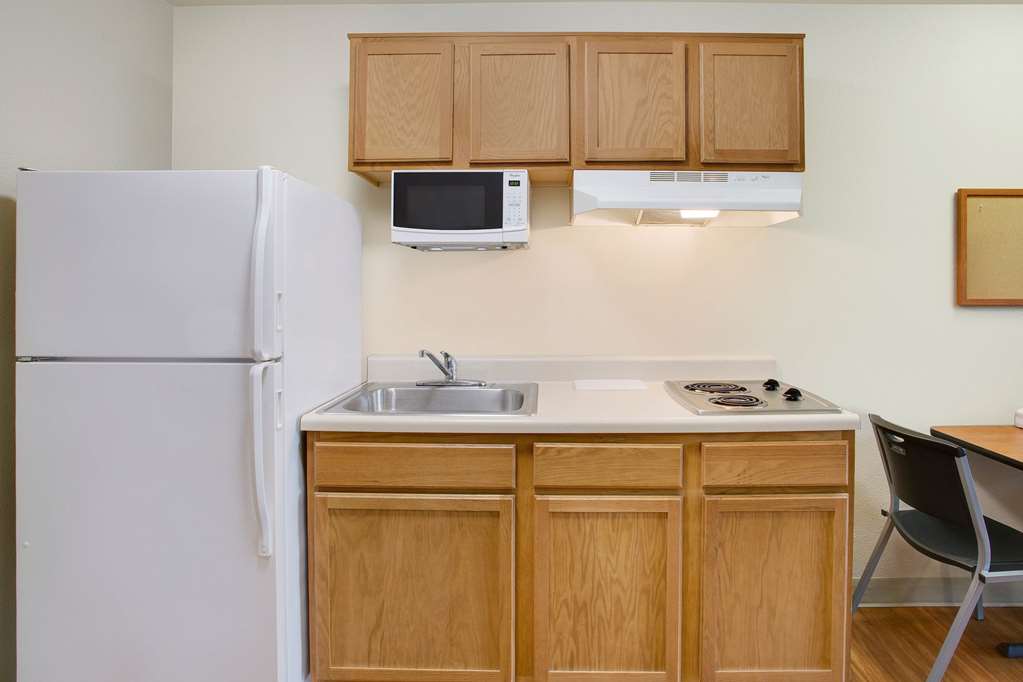 woodspring suites louisville southeast