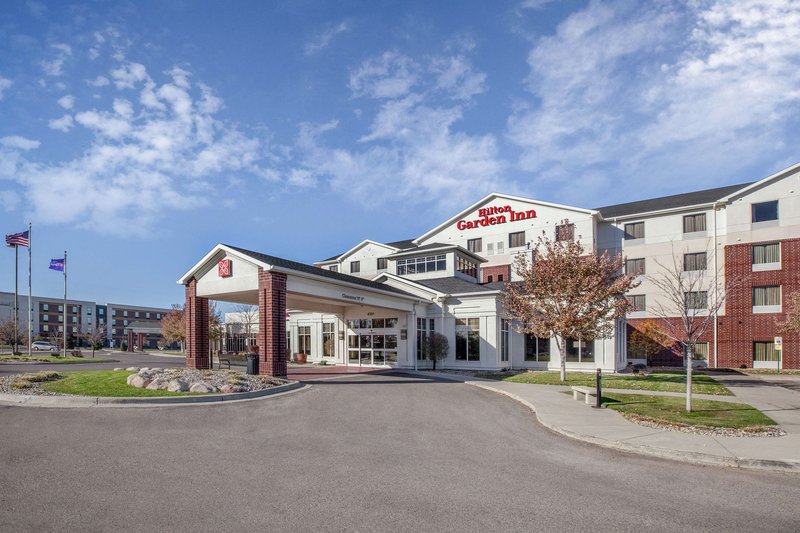 hilton garden inn fargo