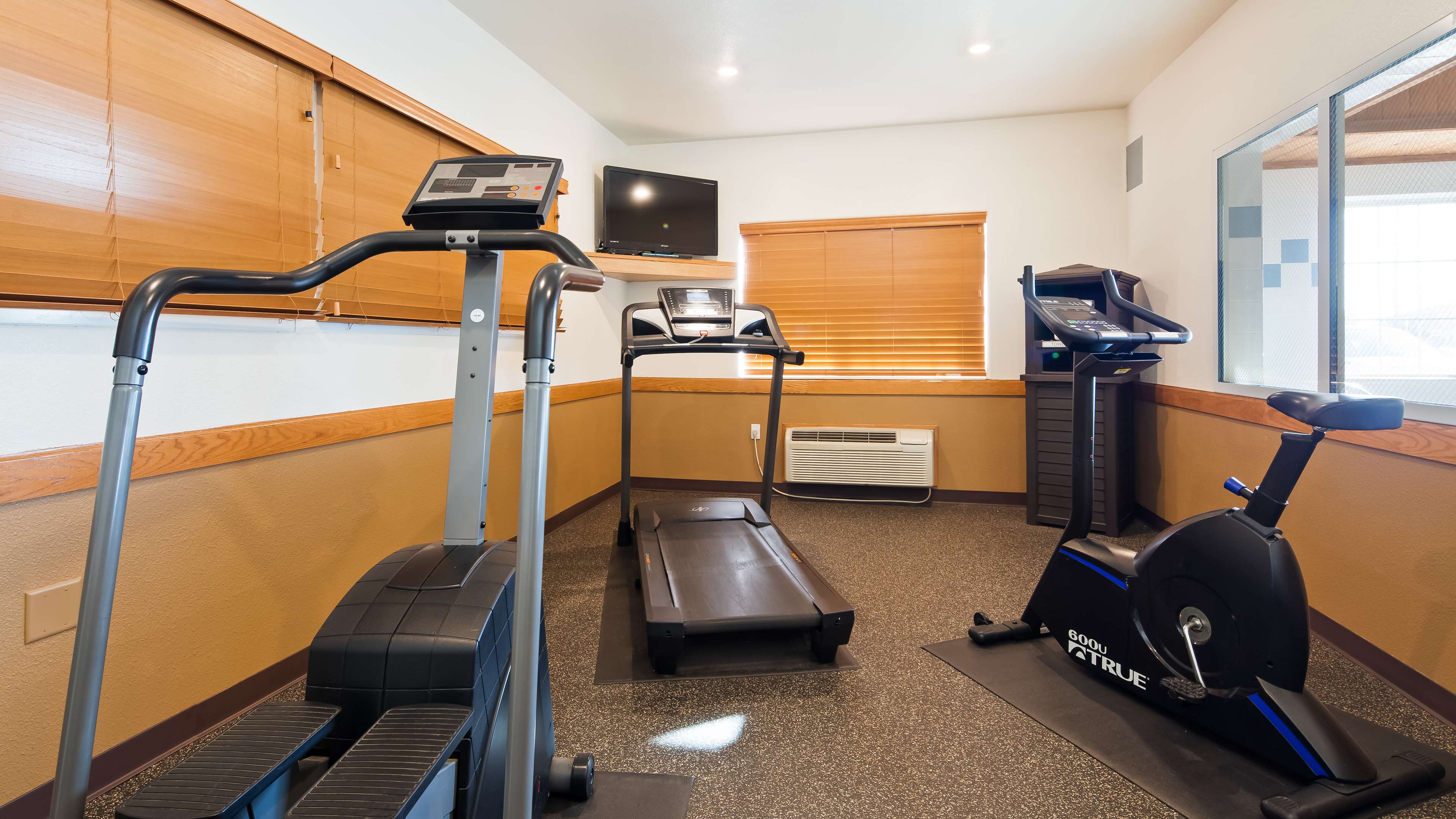 best western firestone inn and suites