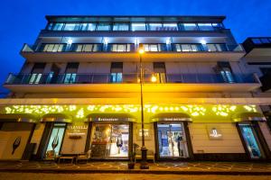 Hotel Del Sole,Naples>>Campania,4 star