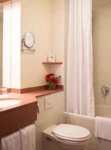 Hotel Am Schlosspark Zum Kurfürst,Near Schleissheim Palace,4 star