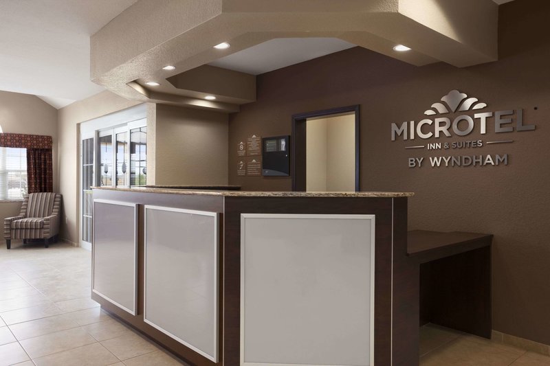 microtel inn and suites by wyndham cotulla