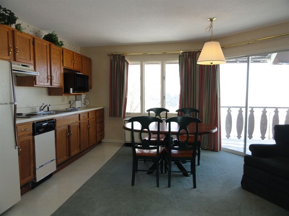 4 seasons at beech mountain