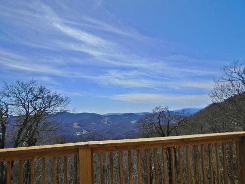 4 seasons at beech mountain