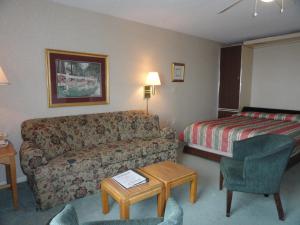 4 seasons at beech mountain