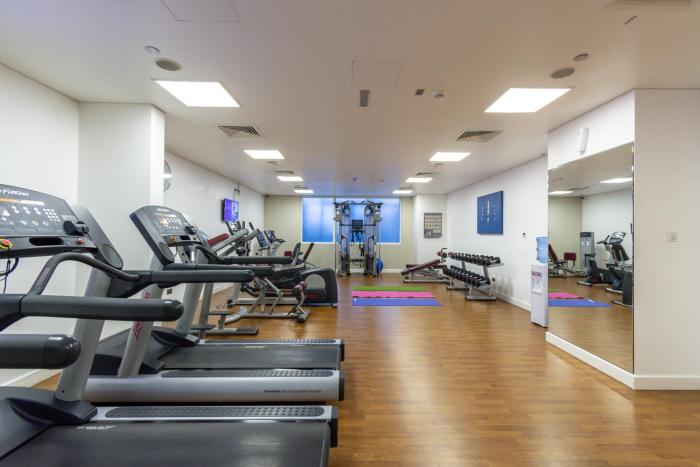 premier inn abu dhabi airport business park