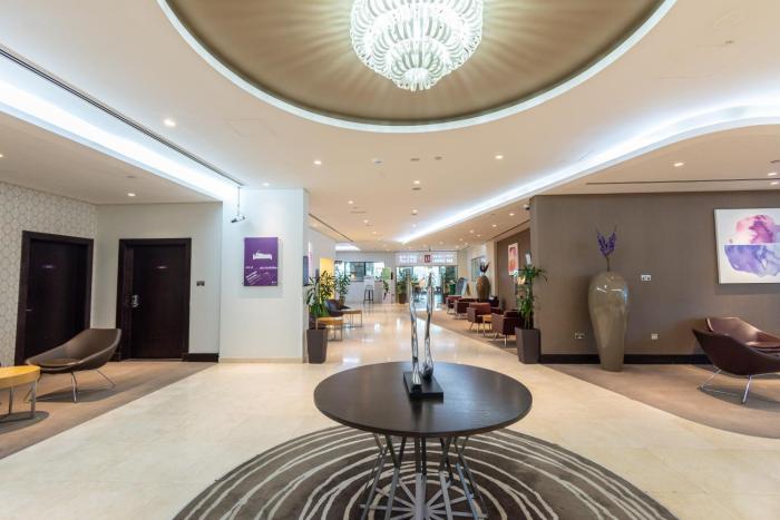 premier inn abu dhabi airport business park