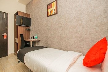 Hotel Dbrooks,Sarjapur>>Bengaluru,3 star