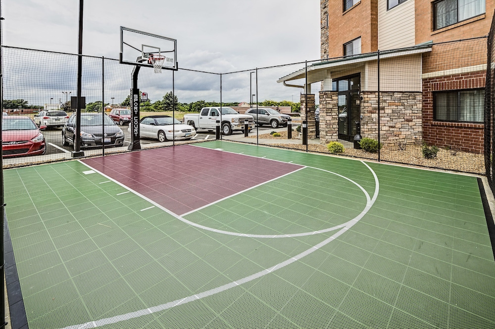 residence inn akron south green