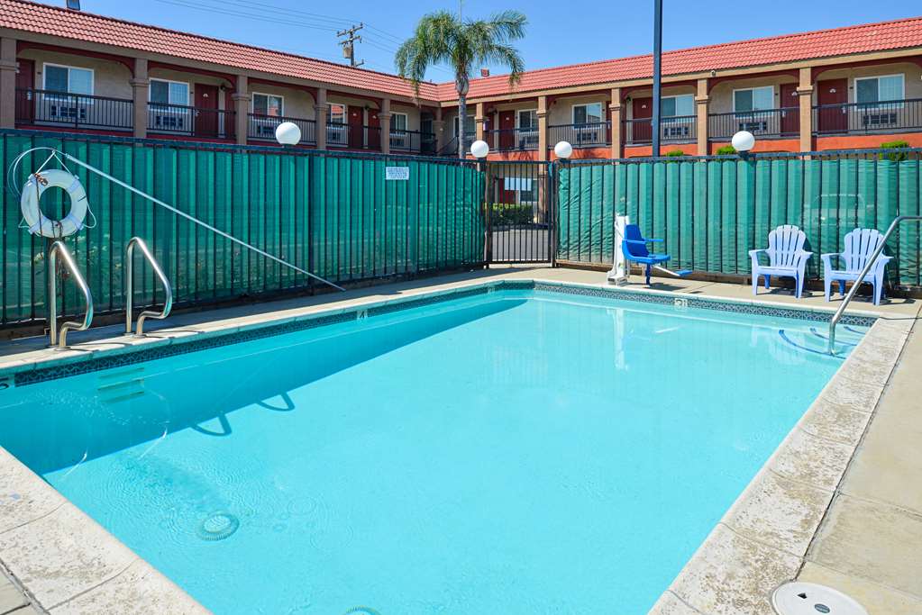 americas best value inn rialto