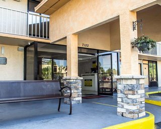 Suburban Studios International Drive,Kissimmee>>Florida,2 star