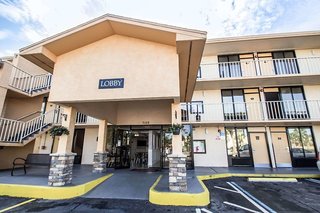 Suburban Studios International Drive,Kissimmee>>Florida,2 star