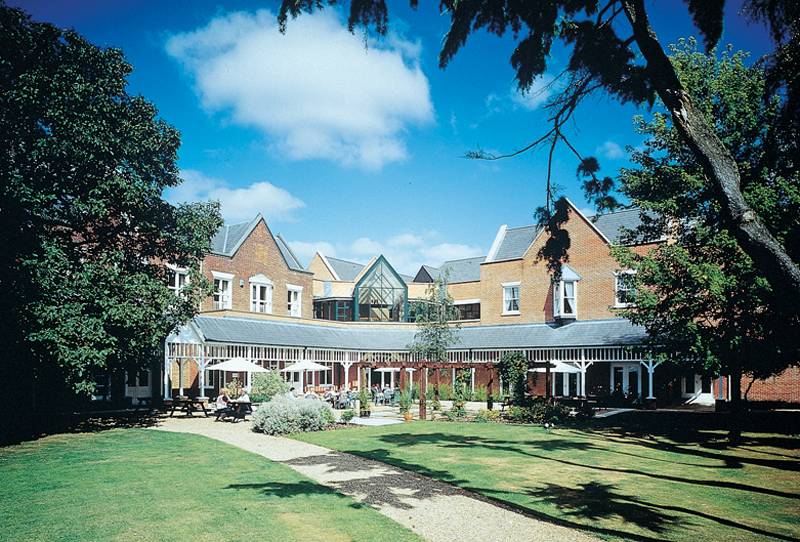 Coulsdon Manor Hotel And Golf Club