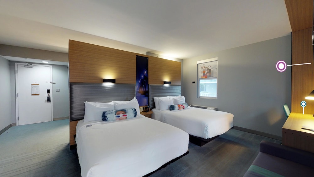 aloft miami brickell