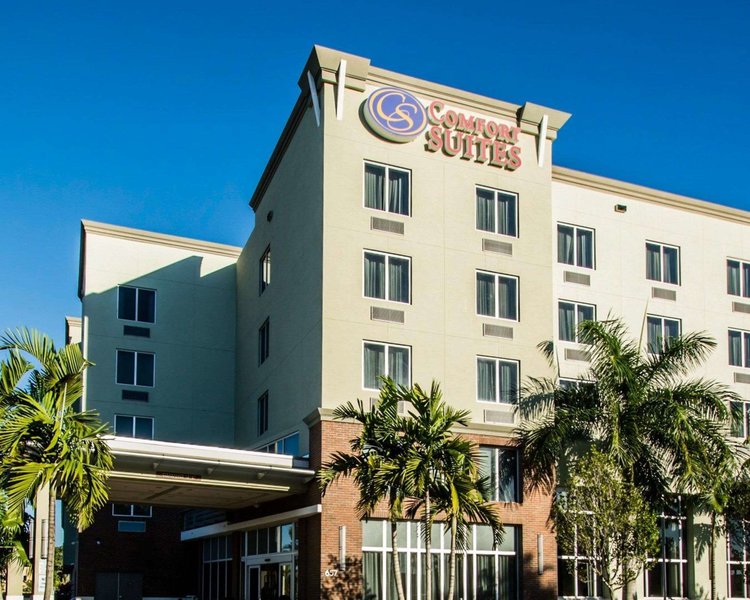 Comfort Suites Miami Airport North