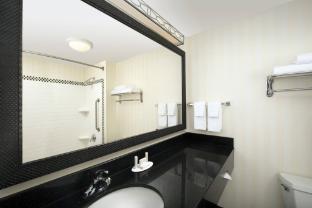 fairfield inn and suites by marriott miami airport south