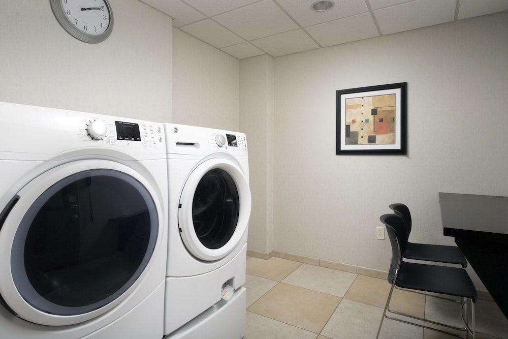 fairfield inn and suites by marriott miami airport south