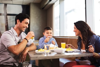 residence inn by marriott chicago downtown river north