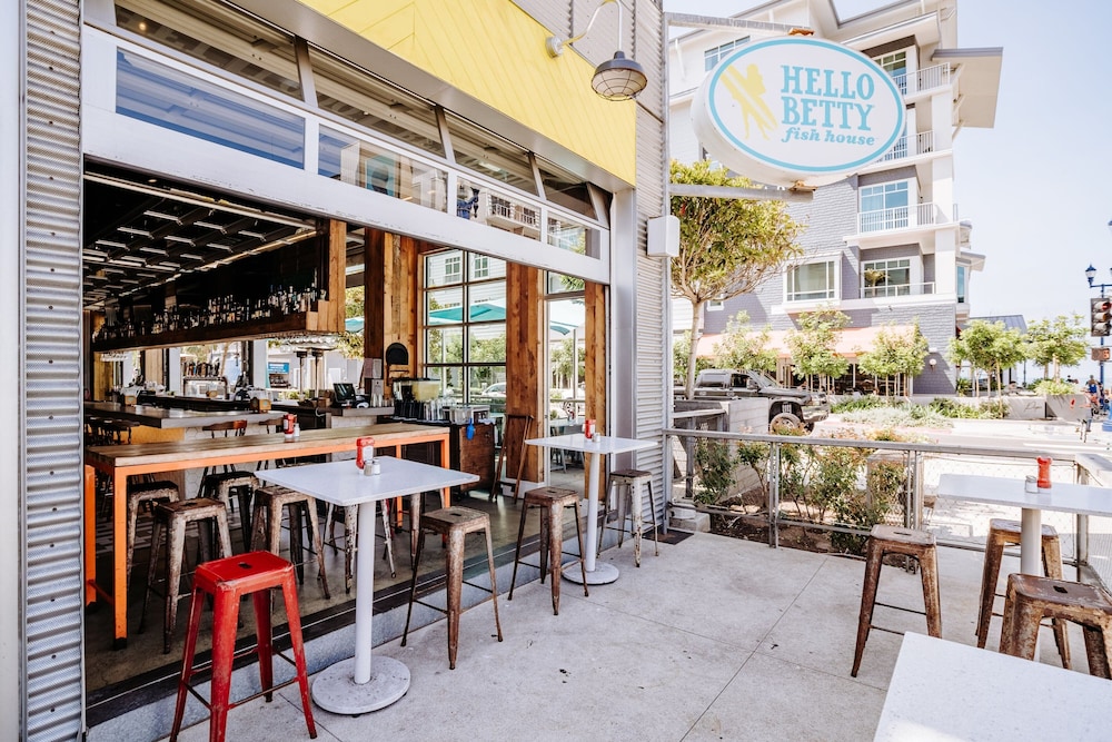 springhill suites by marriott oceanside beach