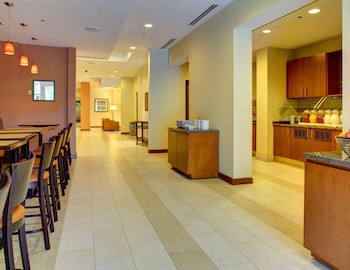 hyatt house fort lauderdale airport and cruise port