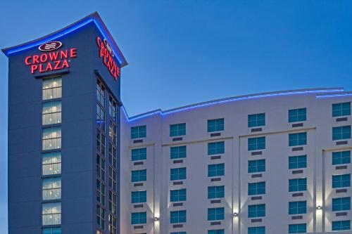 crowne plaza hotel fort lauderdale airport cruiseport by ihg