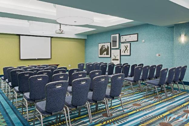 crowne plaza hotel fort lauderdale airport cruiseport by ihg