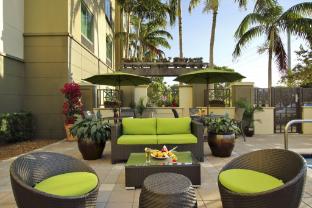 fairfield inn and suites fort lauderdale airport cruise port