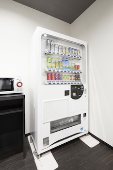 hotel mystays shin osaka conference center