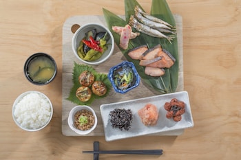 hotel mystays shin osaka conference center