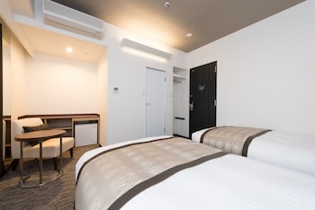 hotel mystays shin osaka conference center