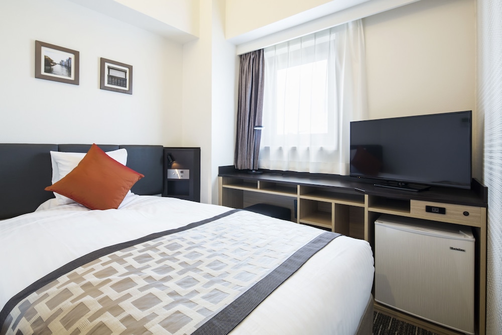 hotel mystays shin osaka conference center