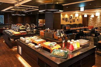 hotel mystays shin osaka conference center