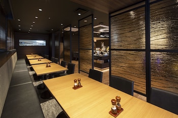 hotel mystays shin osaka conference center