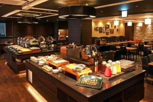 hotel mystays shin osaka conference center