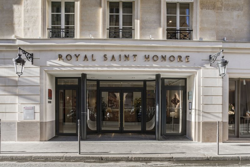royal saint honore paris louvre