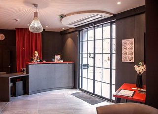 hotel sixteen paris montrouge