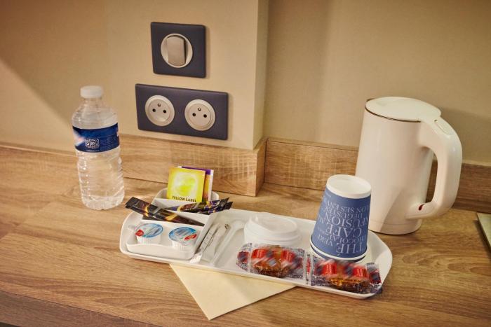 kyriad le blanc mesnil