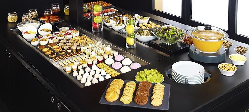 kyriad le blanc mesnil