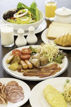 kantary house hotel and serviced apartments