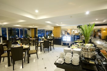 kantary house hotel and serviced apartments