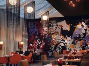 Movenpick Hotel Jumeirah Beach,Dubai Marina>>Dubai,5 star